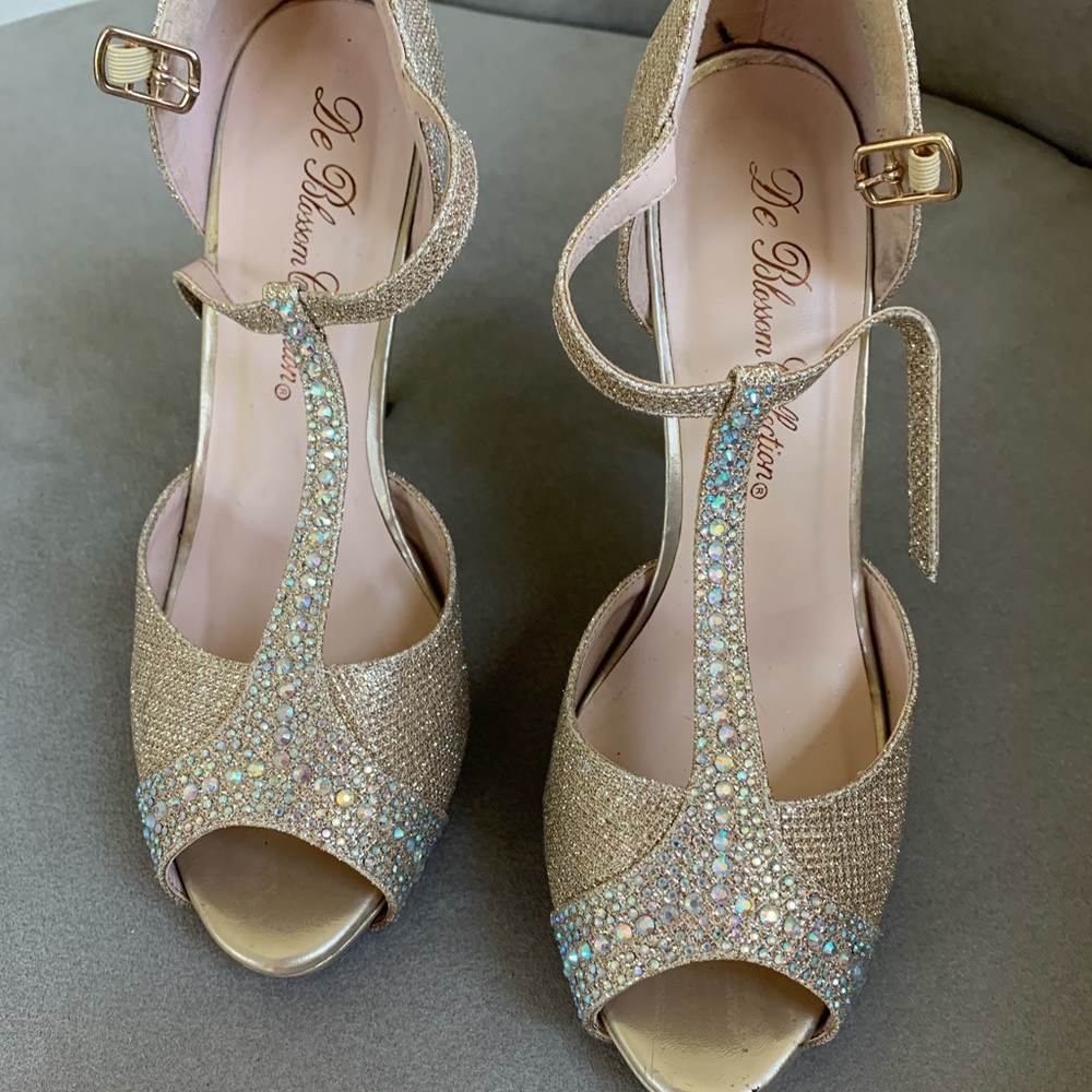 De Blossom Collection Gem studded cream heels